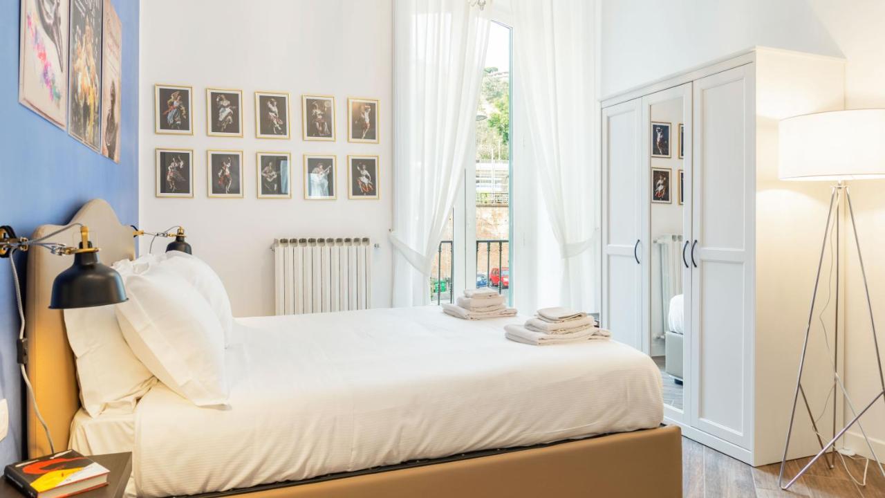 Italianway - Corso Vittorio Emanuele 749 *